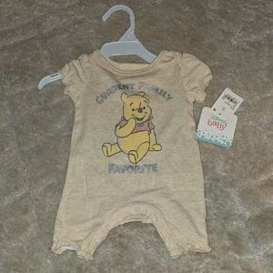 (J27) Winnie the Pooh Baby Romper